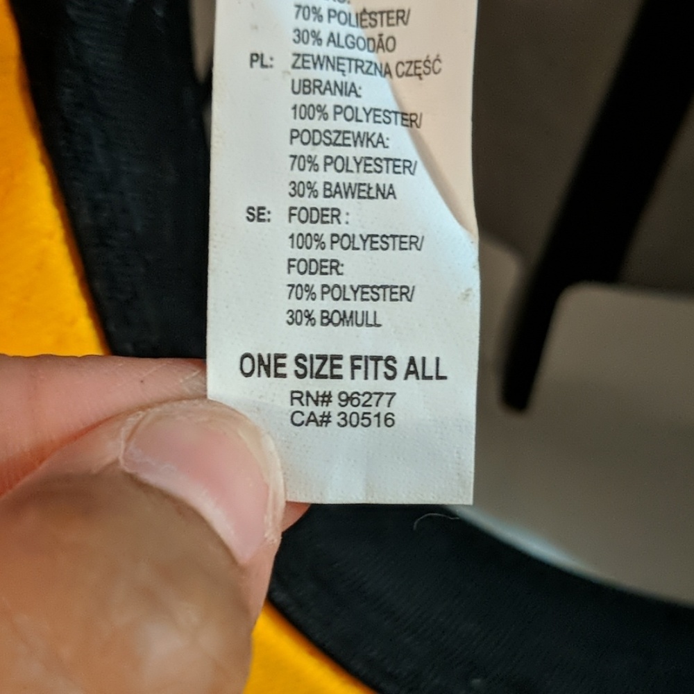 Authentic snap back hat - Picture 5 of 6